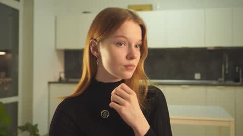 Molly online show from October 2025 03:13:01 PM