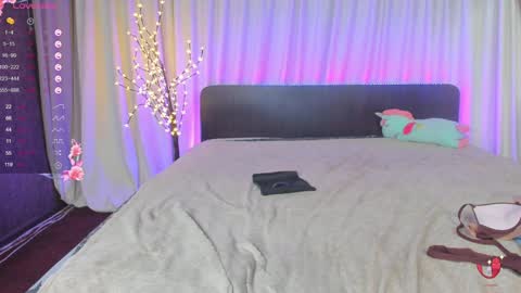 Jesika online show from December 2024 10:39:01 AM