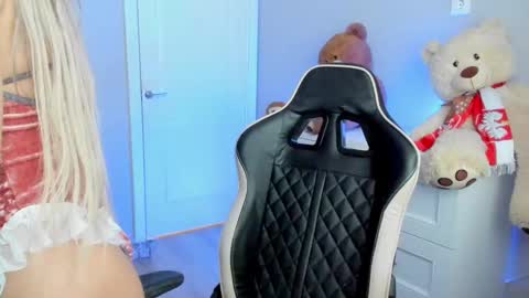 Snapshot of jess1ca_rabb1t chatting on December 2024 05:51:02 AM jess1ca_rabb1t online show from December 2024 05:51:02 AM