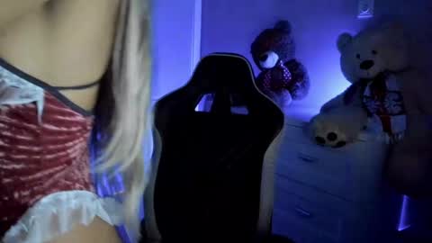 Snapshot of jess1ca_rabb1t chatting on January 2025 10:00:02 AM jess1ca_rabb1t online show from January 2025 10:00:02 AM