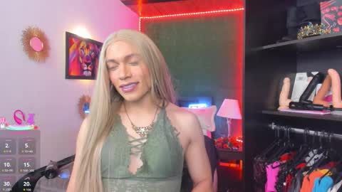 Snapshot of jess69jones chatting on October 2025 02:53:01 AM Jess online show from October 2025 02:53:01 AM