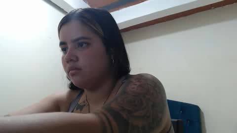 jess_beaut online show from November 2025 11:38:01 PM