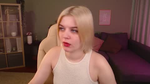 Jess online show from October 2025 07:41:01 AM