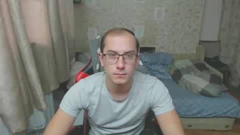 Jess online show from October 2025 01:53:02 PM