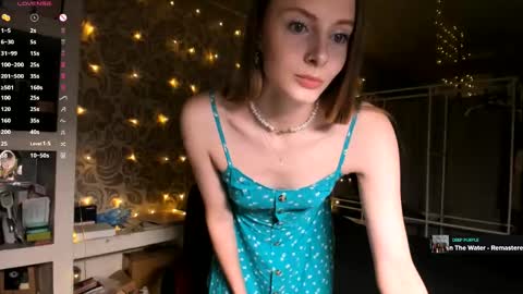 Snapshot of jessica_jane_ chatting on February 2025 12:10:01 AM Mila online show from February 2025 12:10:01 AM
