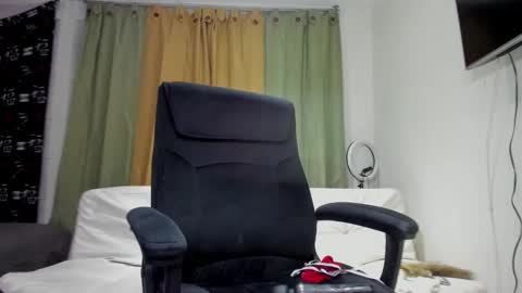 jessica_rabbit777_ online show from February 2025 12:19:01 AM