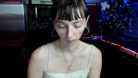Snapshot of jessicaforris chatting on December 2024 10:28:02 AM jessicaforris online show from December 2024 10:28:02 AM