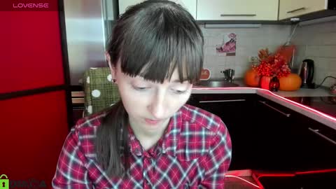 jessicaforris online show from November 2025 07:52:01 AM