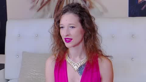 Jessica online show from January 2025 10:27:02 AM