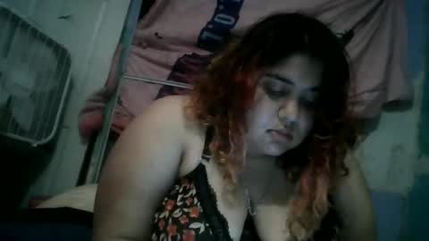 Snapshot of jessicarabbits4 chatting on March 2025 02:09:01 AM dovedianna online show from March 2025 02:09:01 AM