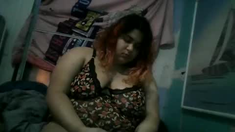 Snapshot of jessicarabbits4 chatting on March 2025 01:16:01 AM dovedianna online show from March 2025 01:16:01 AM