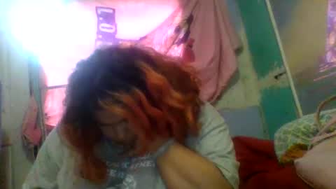 Snapshot of jessicarabbits4 chatting on September 2025 10:22:02 PM dovedianna online show from September 2025 10:22:02 PM