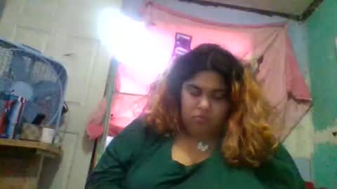 Snapshot of jessicarabbits4 chatting on November 2025 08:45:01 PM dovedianna online show from November 2025 08:45:01 PM