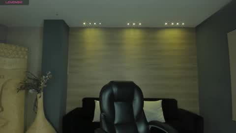 Snapshot of jessicawilliams1 chatting on September 2025 10:09:02 AM JESS online show from September 2025 10:09:02 AM