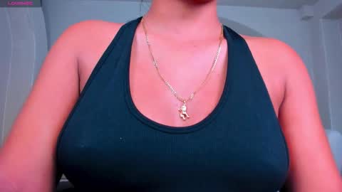 Snapshot of jessicawilliams1 chatting on October 2025 09:43:02 AM JESS online show from October 2025 09:43:02 AM