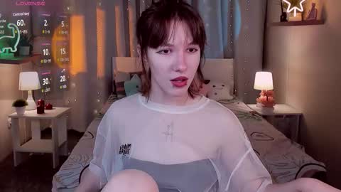 jessiefrost online show from November 2025 04:58:02 PM