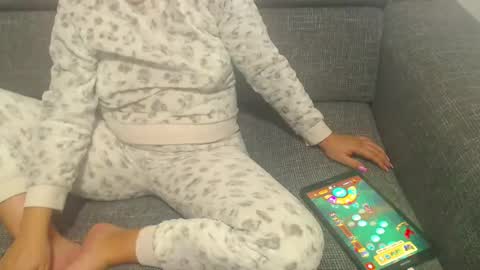 jessiestar3 online show from February 2025 12:05:01 AM