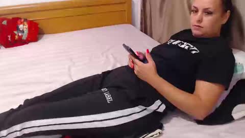 jessiestar3 online show from September 2025 05:11:01 AM