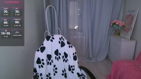 Snapshot of jessiestarz chatting on November 2025 01:55:01 PM Jessi online show from November 2025 01:55:01 PM