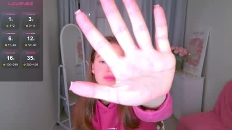 Snapshot of jessiestarz chatting on November 2025 01:55:02 PM Jessi online show from November 2025 01:55:02 PM