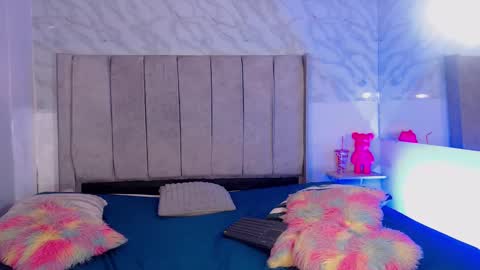 JESS online show from December 2024 04:47:02 AM