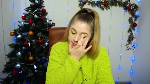 Jess online show from December 2024 08:02:02 AM