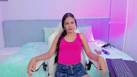 jessy_naugthy18 online show from September 2025 10:17:02 AM