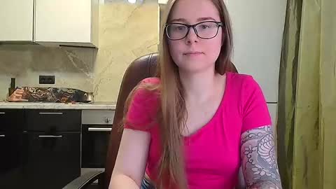 Snapshot of jessy_yng chatting on October 2025 11:41:02 AM jessy_yng online show from October 2025 11:41:02 AM