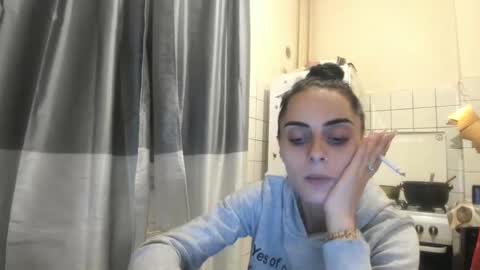 Snapshot of jessystarrr chatting on September 2025 07:19:02 PM Jessy online show from September 2025 07:19:02 PM