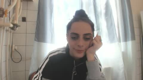 Snapshot of jessystarrr chatting on October 2025 08:04:02 AM Jessy online show from October 2025 08:04:02 AM