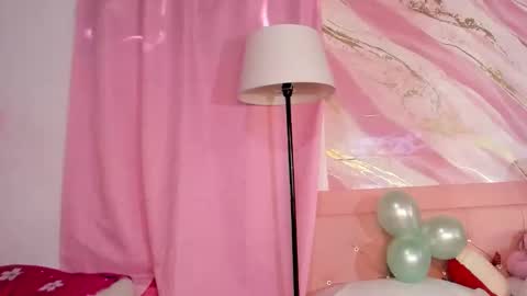 Snapshot of jessyzoe chatting on October 2025 03:20:02 PM Jessy online show from October 2025 03:20:02 PM