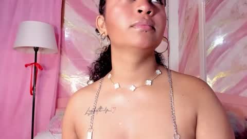 Snapshot of jessyzoe chatting on November 2025 02:39:02 PM Jessy online show from November 2025 02:39:02 PM