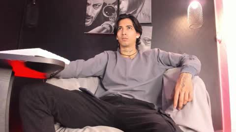 jett_savage online show from November 2025 01:33:02 PM