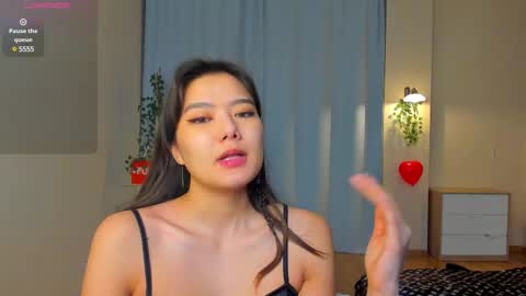 Hi all. My name is Naomi and Im glad to see you in my room  online show from February 2025 04:10:02 PM