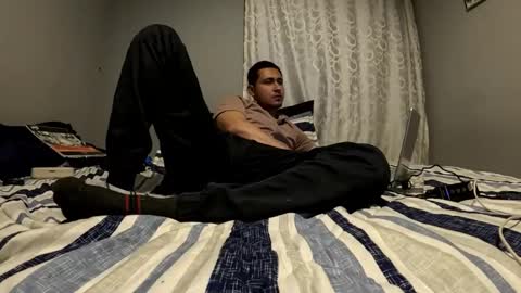 Snapshot of jhacks28 chatting on December 2025 02:38:01 AM jhacks28 online show from December 2025 02:38:01 AM