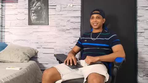 jhay_wheeler777 online show from October 2025 06:07:01 PM