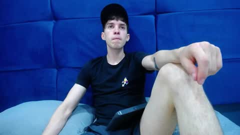 Jheampiero online show from September 2025 01:57:02 PM