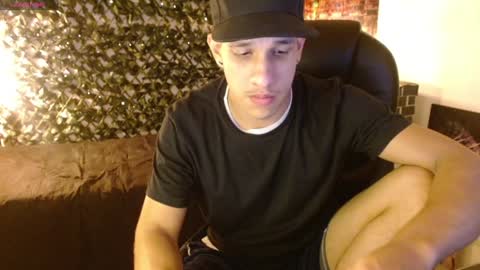 Jheider R. online show from January 2025 04:13:02 PM