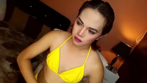 JHENA online show from November 2025 02:57:01 AM