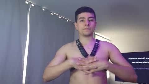 Jhoan Saenz online show from October 2025 06:19:02 PM