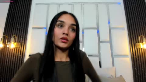 Jhoana  online show from February 2025 07:44:02 PM