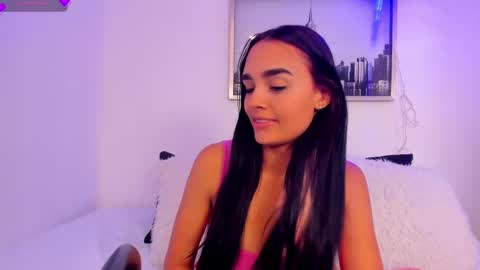 Jhoana  online show from October 2025 06:47:02 PM