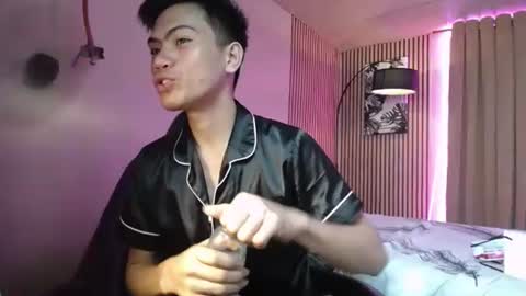 Snapshot of jhon_cummer chatting on November 2025 08:11:01 PM jhon_cummer online show from November 2025 08:11:01 PM