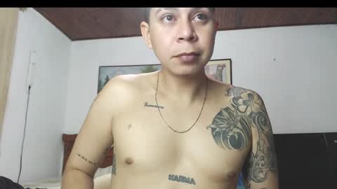 Snapshot of jhon_tommy chatting on December 2024 01:48:02 AM jhon tommy online show from December 2024 01:48:02 AM