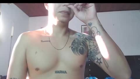 Snapshot of jhon_tommy chatting on December 2024 01:01:02 PM jhon tommy online show from December 2024 01:01:02 PM