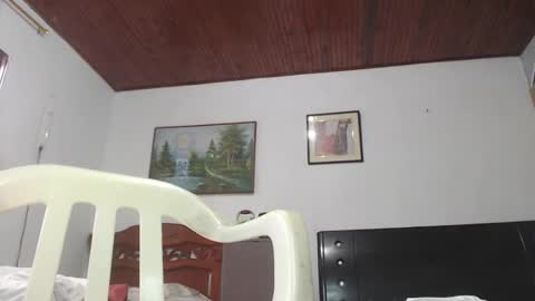 Snapshot of jhon_tommy chatting on December 2024 03:48:02 PM jhon tommy online show from December 2024 03:48:02 PM