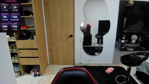 jhonaldsw online show from October 2025 01:23:04 PM