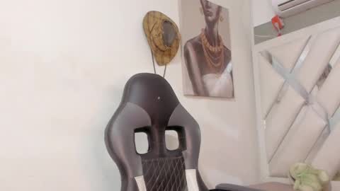 jhonny online show from December 2024 07:11:02 AM