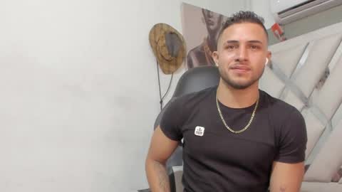 jhonny online show from January 2025 03:44:02 AM