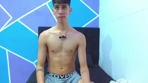 Snapshot of jhony_sex3 chatting on December 2024 02:53:01 AM jhony_sex3 online show from December 2024 02:53:01 AM